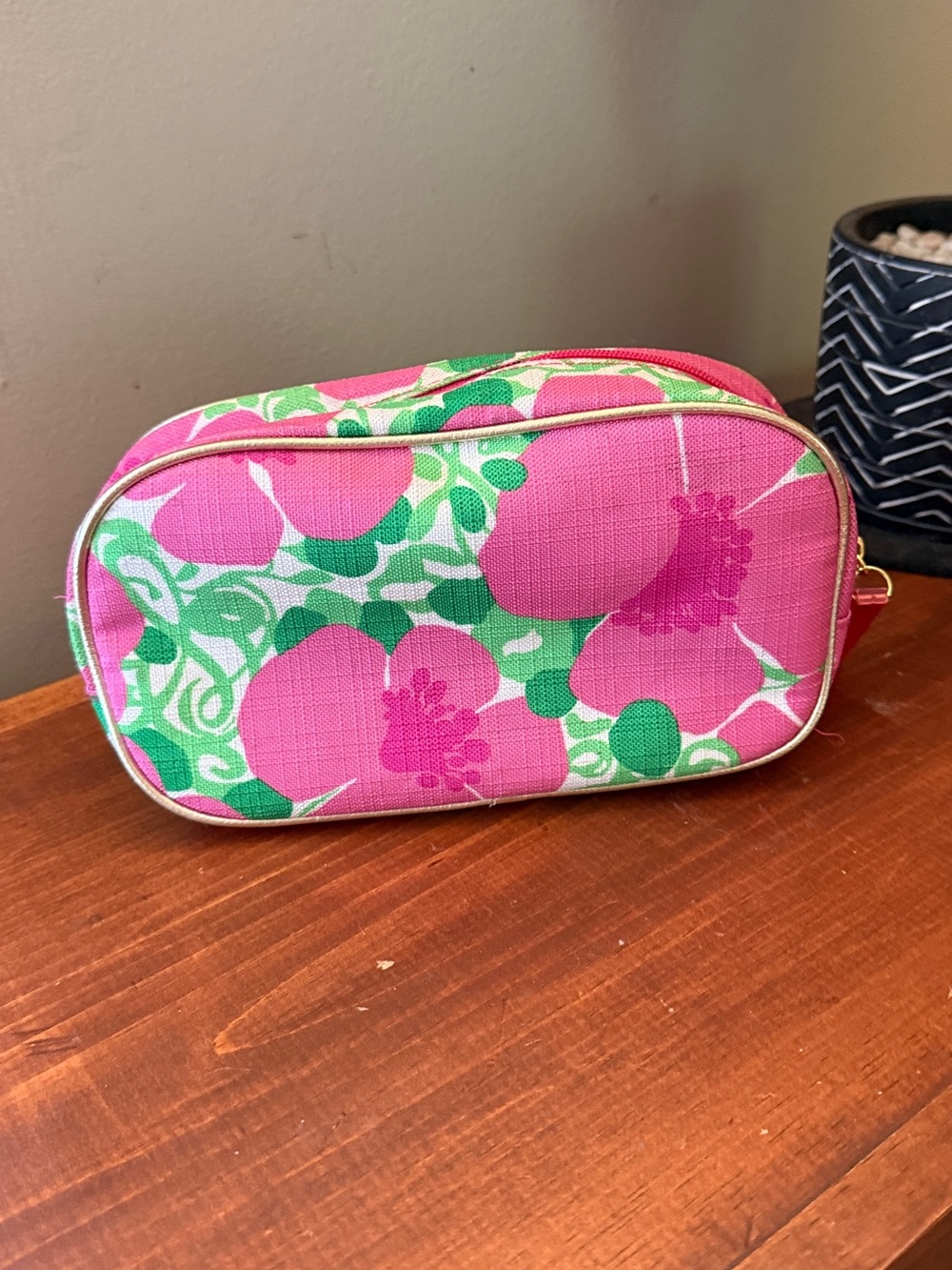 Lilly Pulitzer for Estée Lauder Pink Floral Cosmetic Makeup Bag
